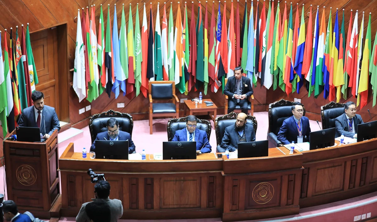 Pakistan Telecommunication Authority (PTA) Chairman Major General (R) Hafeez Ur Rehman (center sitting) attends the inaugural session of a two-day international workshop on "Cybersecurity Landscape in OIC Countries: Issues and Prospects" in Islamabad, Pakistan, on December 17, 2024. (COMSTECH)