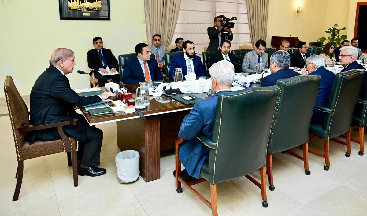 Prime Minister Shehbaz Sharif chairs a meeting regarding measures against human trafficking, in Islamabad, Pakistan, on December 18, 2024. (PID)
