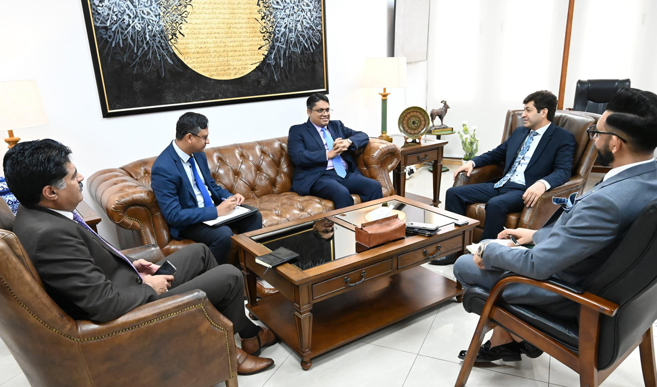 Consul General of Bangladesh in Dubai, Md. Rashedujjaman (third left), meets Consul General of Pakistan, Hussain Muhammad (second right), at the Consulate General of Pakistan in Dubai on January 13, 2025. (Facebook/ Pakistan Consulate Dubai)