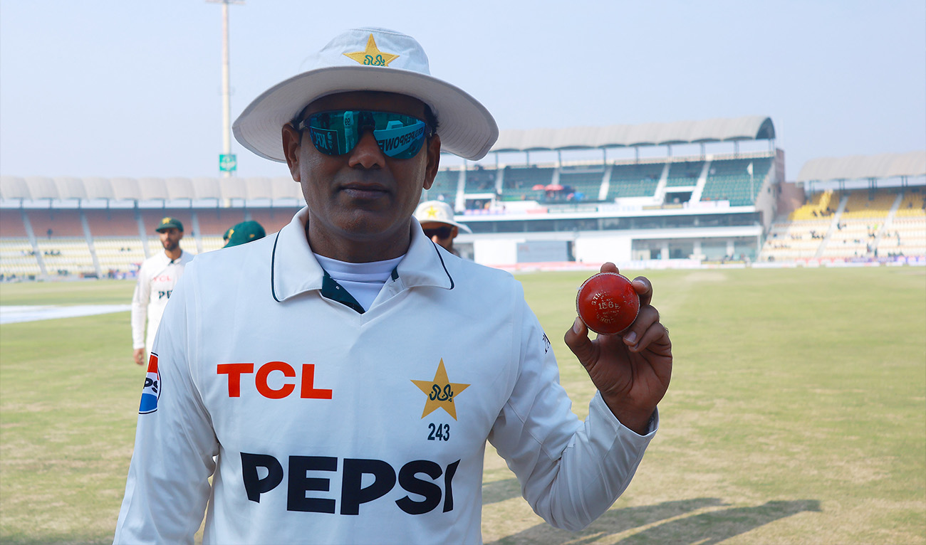 Noman and Sajid give Pakistan lead in spin-dominated first Test