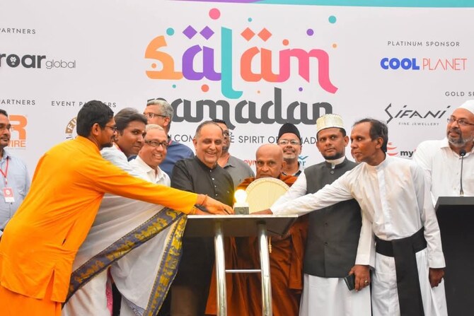Western Province Governor Hanif Yusuf and community leaders inaugurate the Salam Ramadan festival in Colombo on March 21, 2025. (AN photo)
