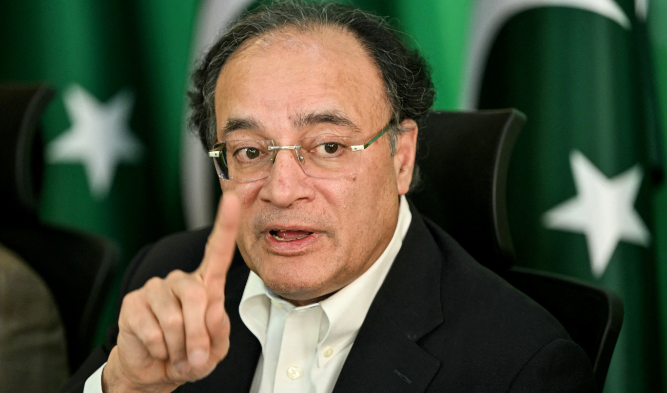 Muhammad Aurangzeb, Pakistan's Minister of Finance and Revenue addresses a press conference in Islamabad on April 5, 2025. (AFP)
