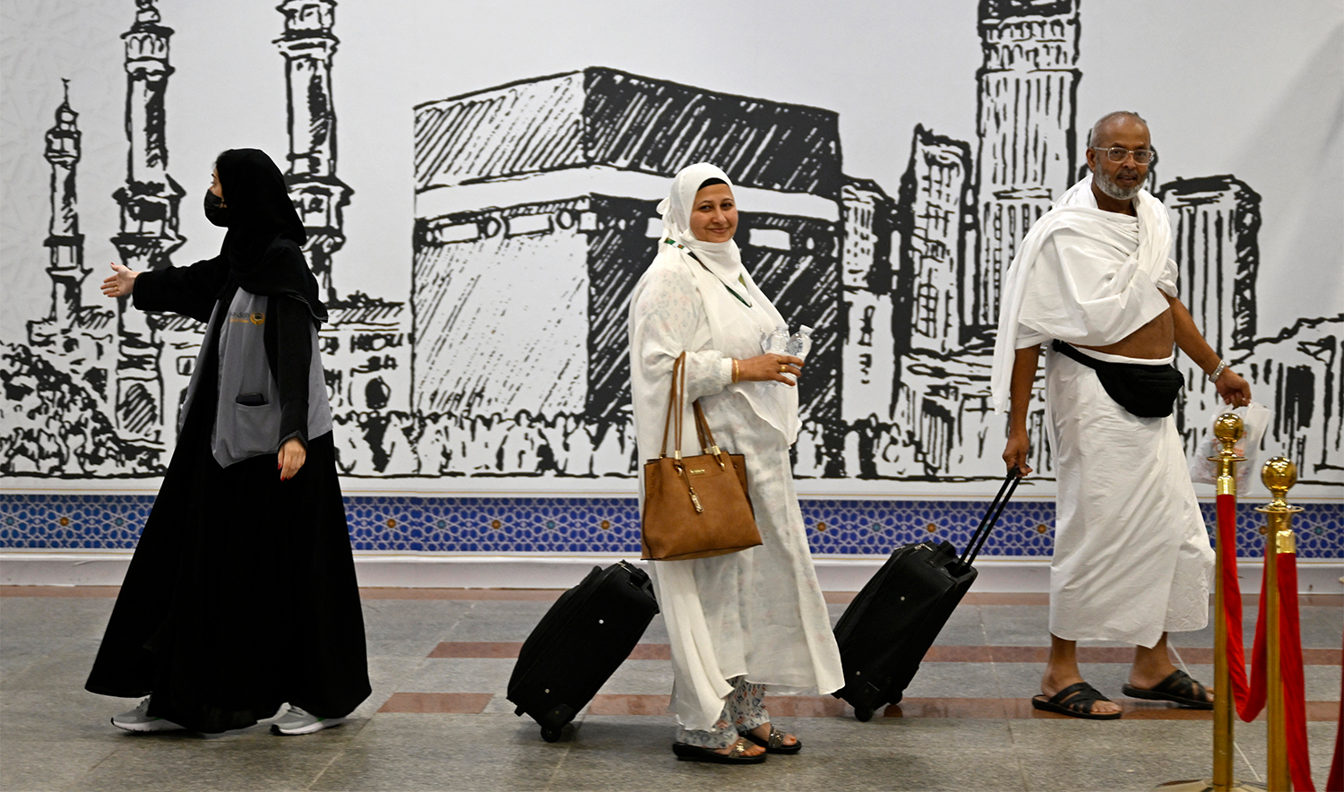 Muslim pilgrims arrive at King Abdul Aziz International Airport in Jeddah, ahead of the Hajj pilgrimage in Makkah, on May 10, 2024. (AFP/File)