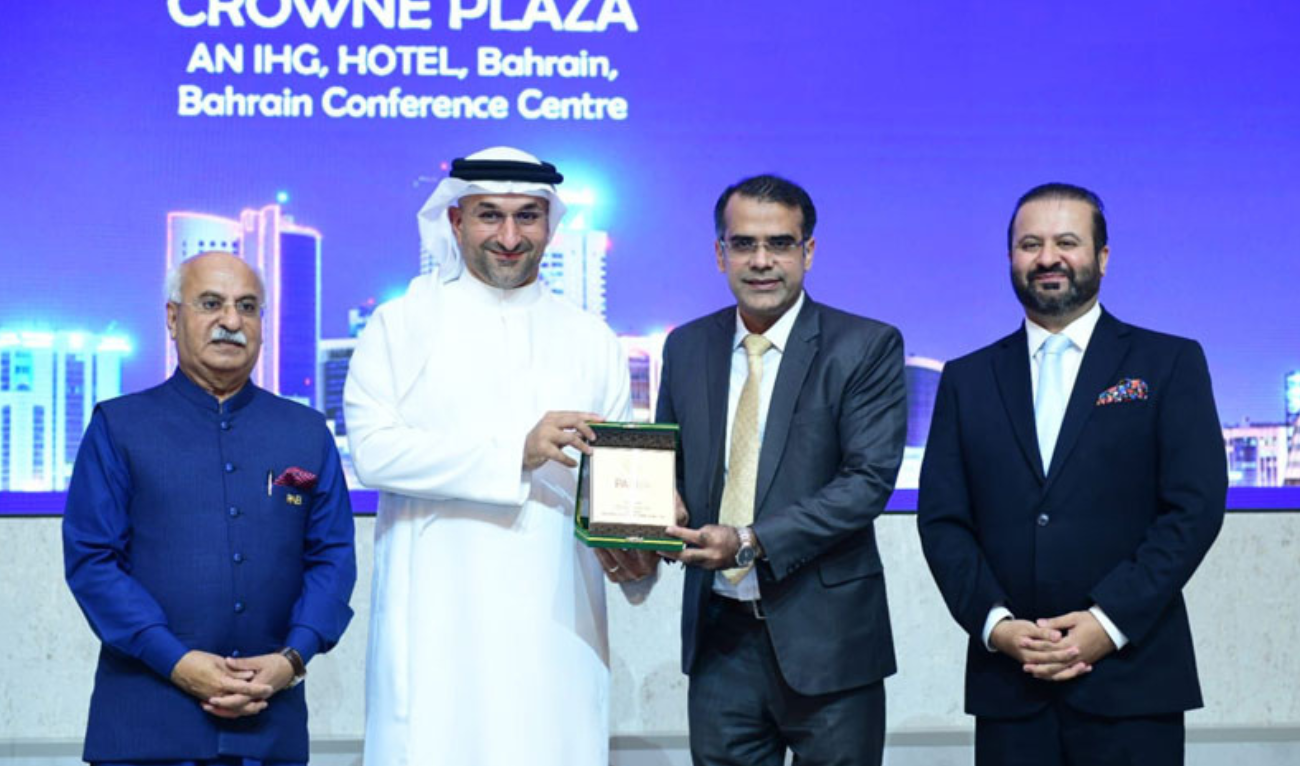 Officials from Pakistan Association of Exhibition Industry (PAEI)at the Pakistan-Bahrain Investment Opportunities Summit and Smart Expo, in Manama, Bahrain, on May 17, 2025. (Radio Pakistan)