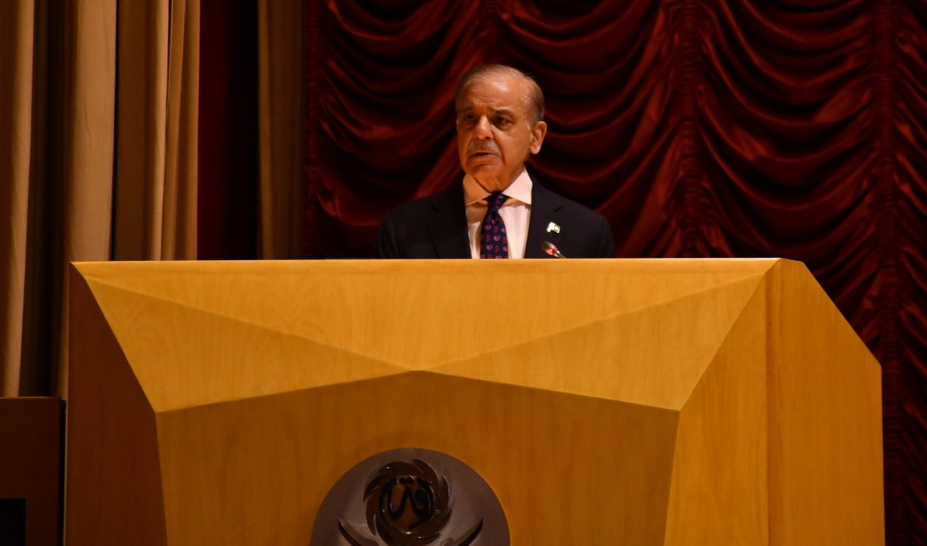 Pakistan Prime Minister Shehbaz Sharif addressing senior military officers at the Command and Staff College in Quetta, on May 31, 2025. (PTV News)