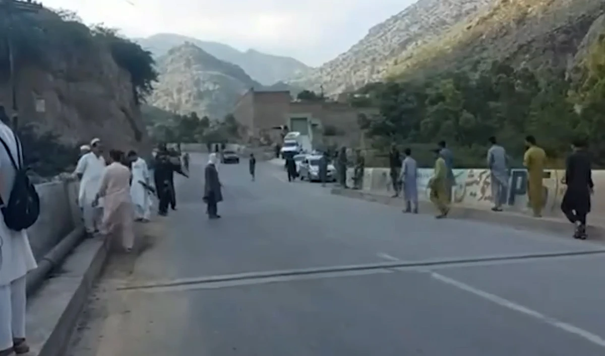 Resident gathers near the mosque targeted during an attack in the Hurmuz village of Mir Ali tehsil, North Waziristan, Pakistan on May 19, 2025. (Photo courtesy: PTV News)