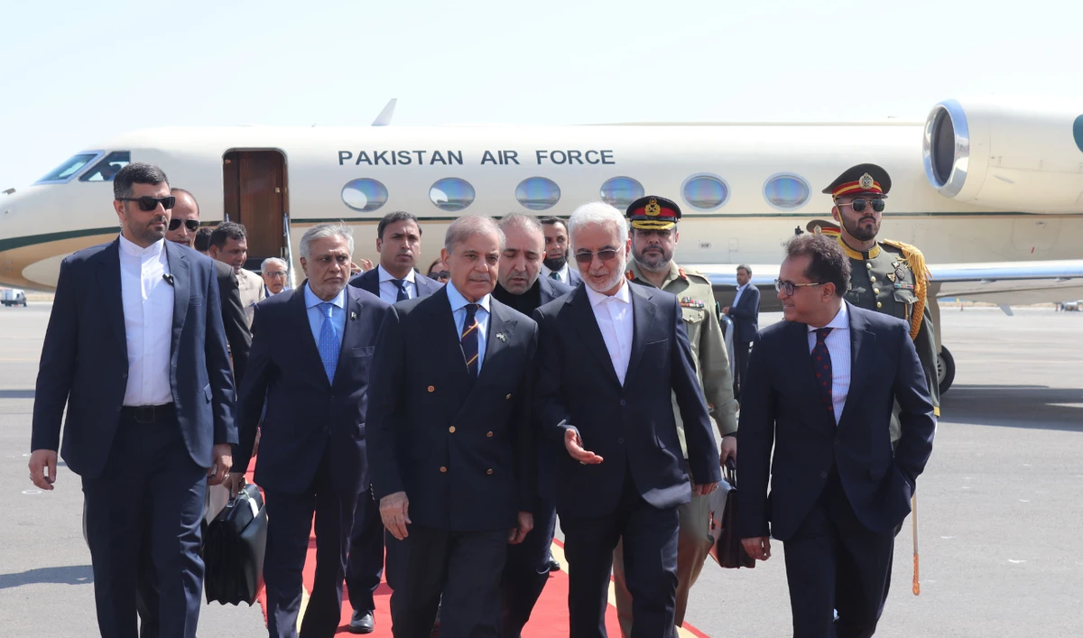 Prime Minister Shehbaz Sharif received by Iranian Interior Minister Eskandar Momeni upon arrival in Tehran on May 26, 2025. (PMO)