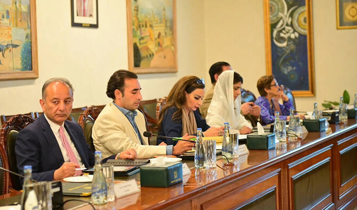 Pakistan's former foreign minister Bilawal Bhutto Zardari (second from left) along with other Pakistan officials attend a brieifing at Ministry of Foreign Affairs in Islamabad, Pakistan, on May 20, 2025, as in Pakistan’s latest diplomatic push following its conflict with India last month. (MOFA/Facebook)