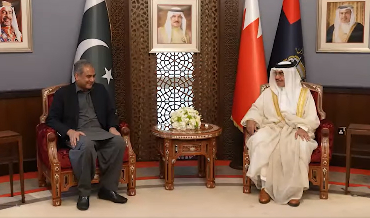 Pakistan’s Interior Minister Mohsin Naqvi meets his Bahraini counterpart, General Sheikh Rashid bin Abdullah Al-Khalifa (right), in Manama, Behrain, on July 12, 2025. (Screengrab/Ministry of Interior Pakistan)