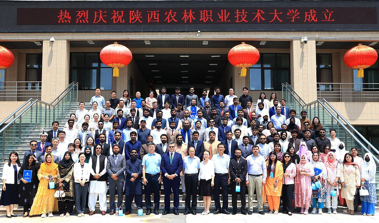 Picture of first batch of around 300 Pakistani agriculture graduates in Shaanxi Province, China, shared by Pakistan's Prime Minister, Shehbaz Sharif on July 18, 2025. (@CMShehbaz/X)