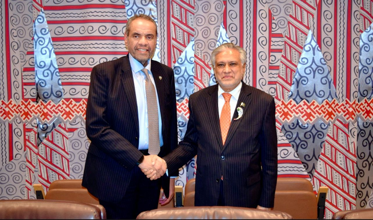 Deputy Prime Minister and Foreign Minister of Pakistan, Ishaq Dar, meets Foreign Minister of Kuwait, Abdullah Al-Yahya (left), on the sidelines of International Conference on the Two-State Solution at the United Nations in New York, on July 29, 2025. (MOFA Pakistan)