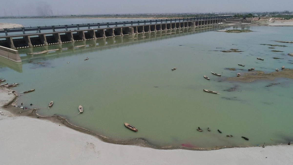 A drone view shows the Kotri Barrage on the Indus River in Jamshoro, Pakistan, on April 26, 2025. (REUTERS/File)
