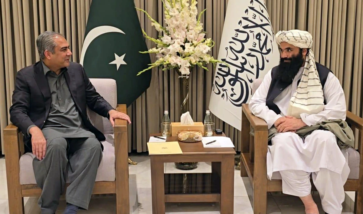 Pakistan’s Interior Minister Mohsin Naqvi speaks during a meeting with his Afghan counterpart Sirajuddin Haqqani (right) in Kabul, Afghanistan, on July 20, 2025. (Ministry of Interior, Pakistan)