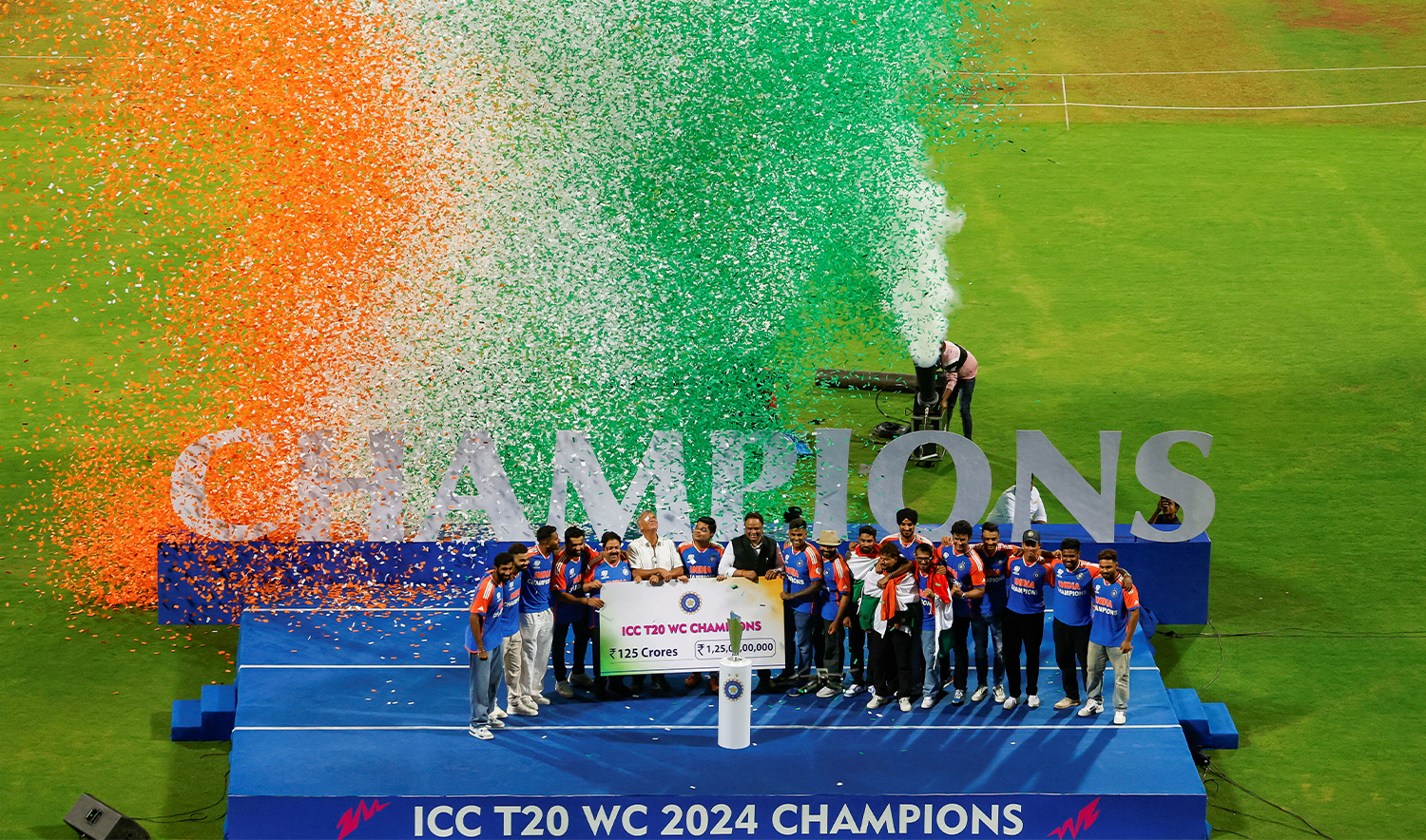 The Indian cricket team stands with a prize money cheque during celebrations after winning the ICC Men's T20 World Cup, at Wankhede stadium in Mumbai, India, on July 4, 2024. (REUTERS/File)