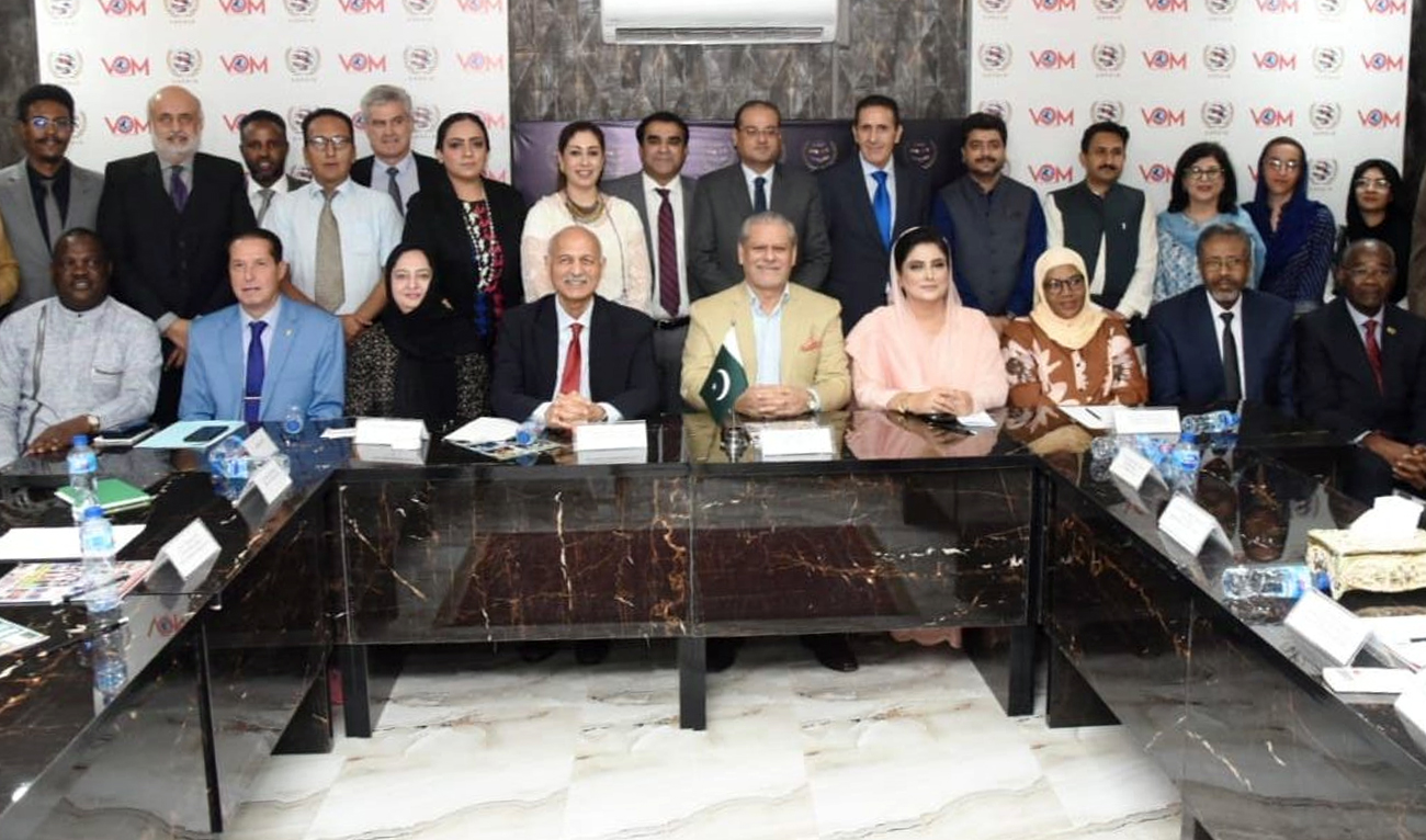 Additional Secretary at the Ministry of Foreign Affairs, Ambassador Hamid Asghar Khan (sitting center), President of Pakistan-Africa Institute for Development Research (PAIDAR), Mushahid Hussain Syed (sitting fourth left), and other attendees pose for a group photo at an event hosted by the Center of Pakistan and International Relations in Islamabad on September 21, 2025. (APP)