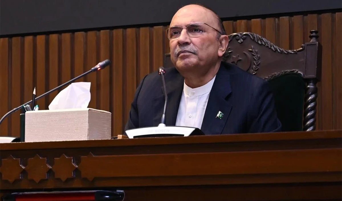 Pakistan President Asif Ali Zardari is addressing the 27th National Security Workshop at the National Defense University in Islamabad, Pakistan, on November 29, 2025. (Pakistan Army)