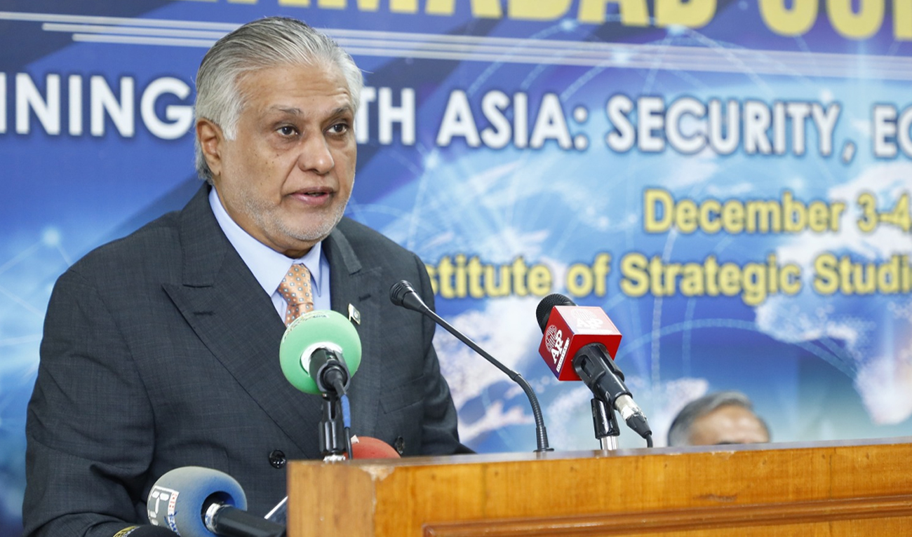 Pakistan’s Deputy Prime Minister Ishaq Dar addresses the “Islamabad Conclave 2025” at the Institute of Strategic Studies in Islamabad, Pakistan, on December 3, 2025. (ISSI)