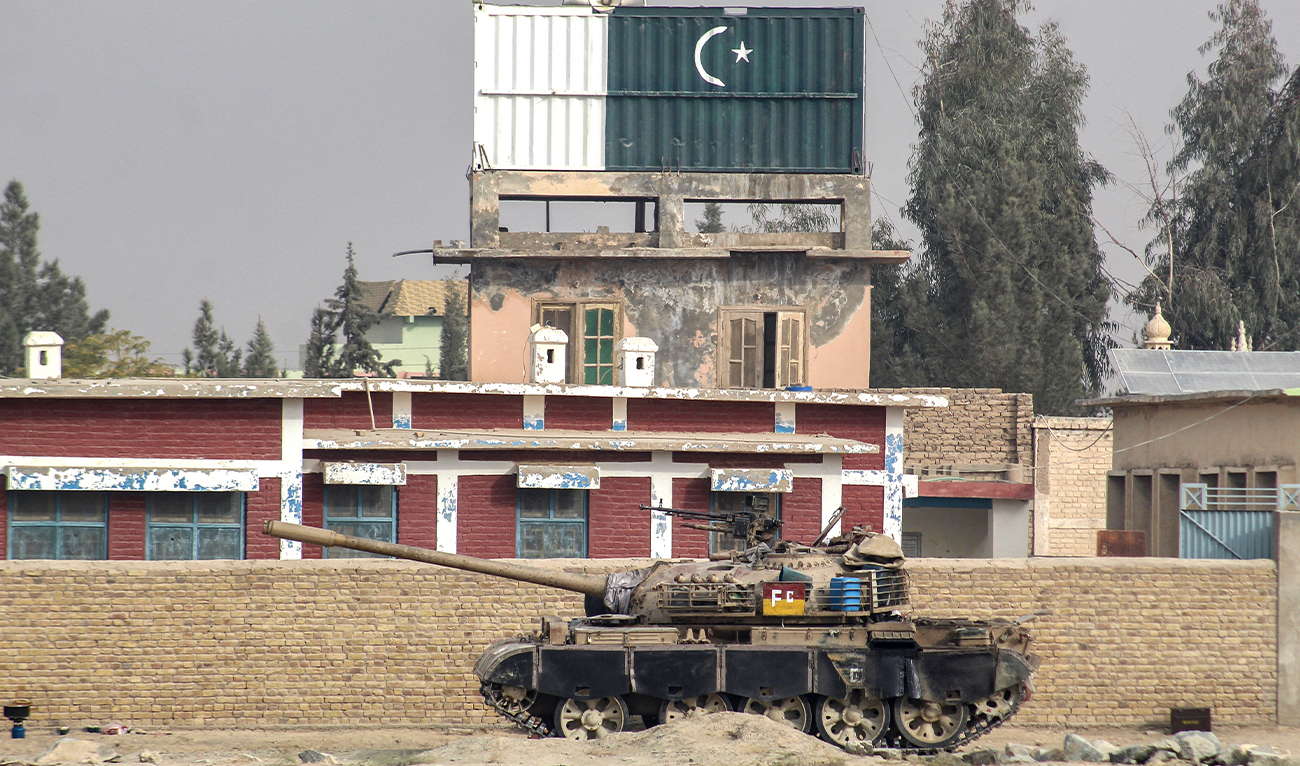 A Pakistani armored vehicle stands at the Pakistan-Afghanistan border in Chaman district of Balochistan province on December 6, 2025. (AFP)