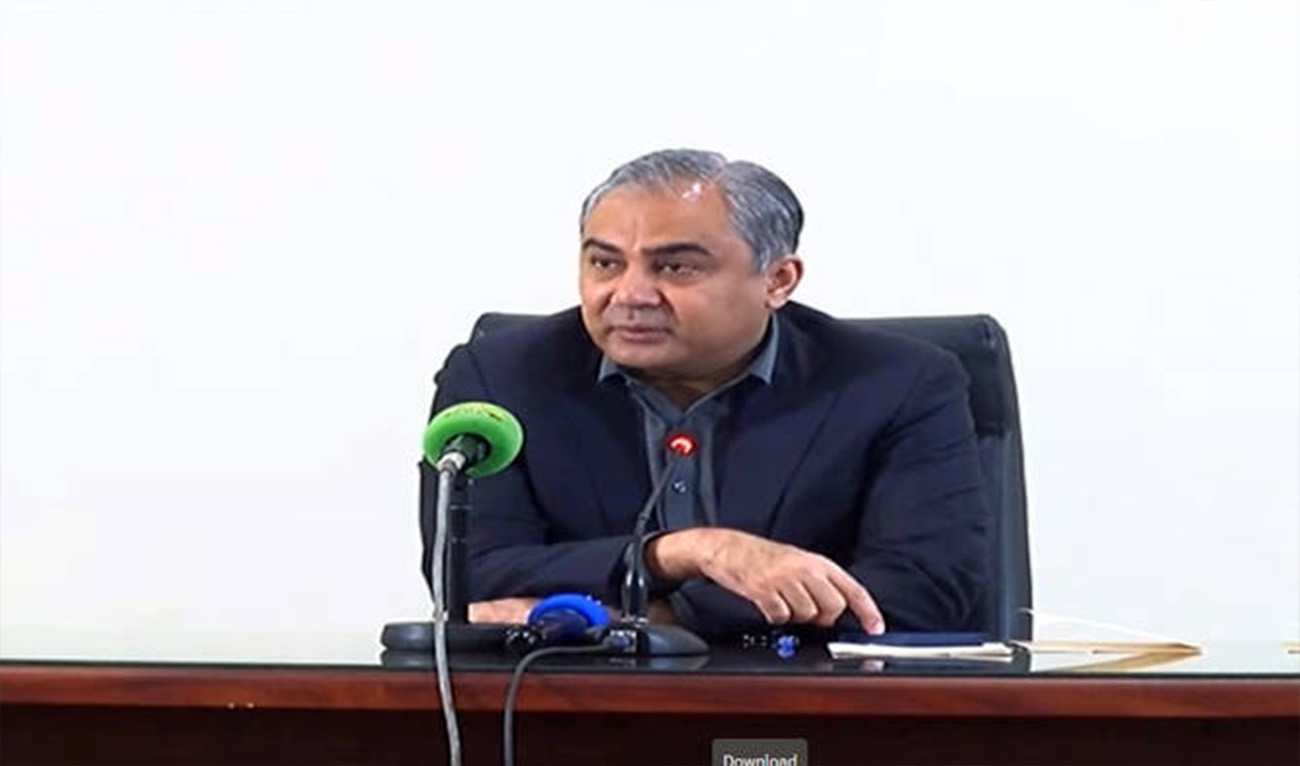 Pakistan’s Interior Minister Mohsin Naqvi speaks during a media briefing in Lahore on December 1, 2025. (Screengrab/YouTube/24 News/File)