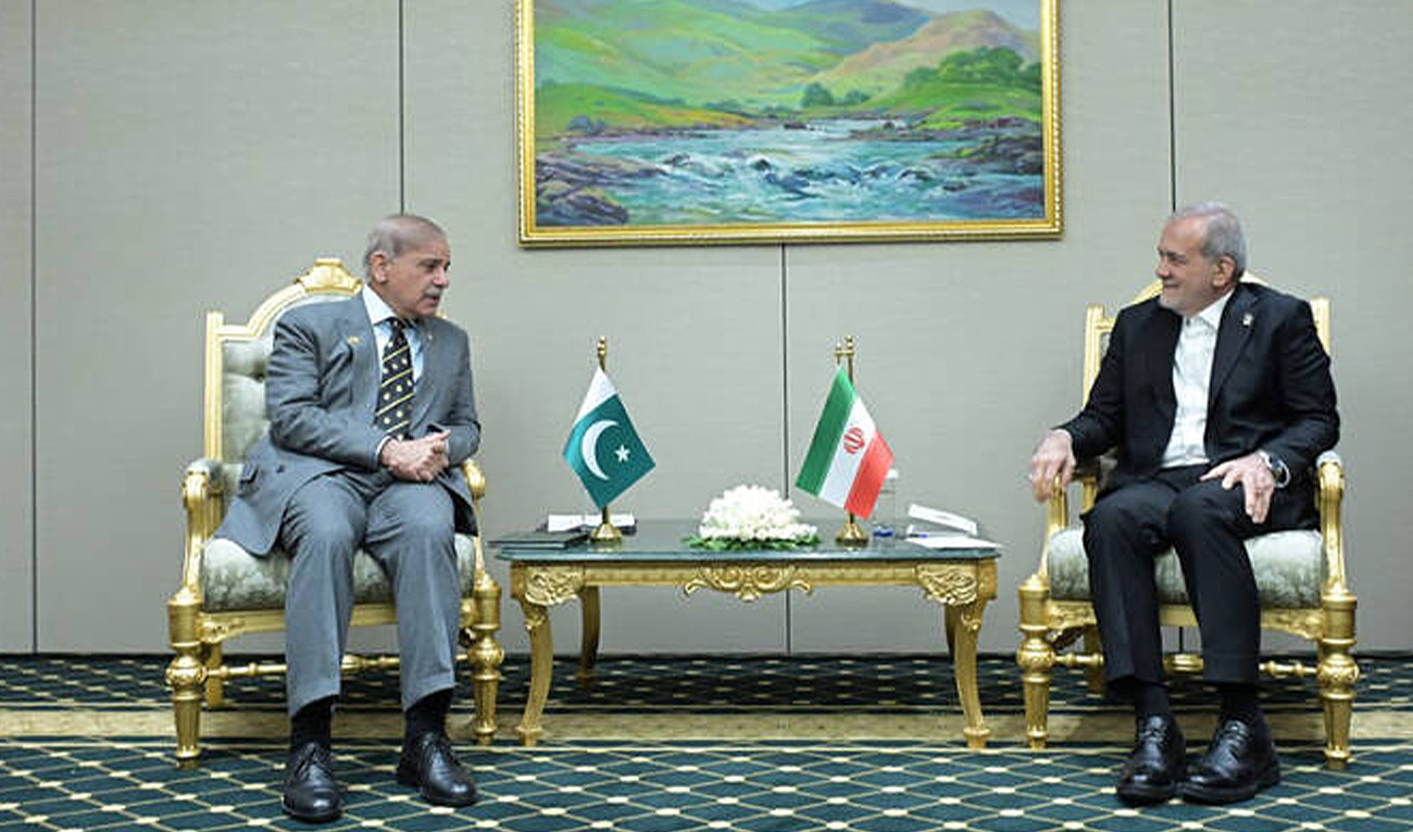 Prime Minister Shehbaz Sharif (left) meets Iranian President Masoud Pezeshkian in Tehran, Iran, on December 12, 2025. (Government of Pakistan)