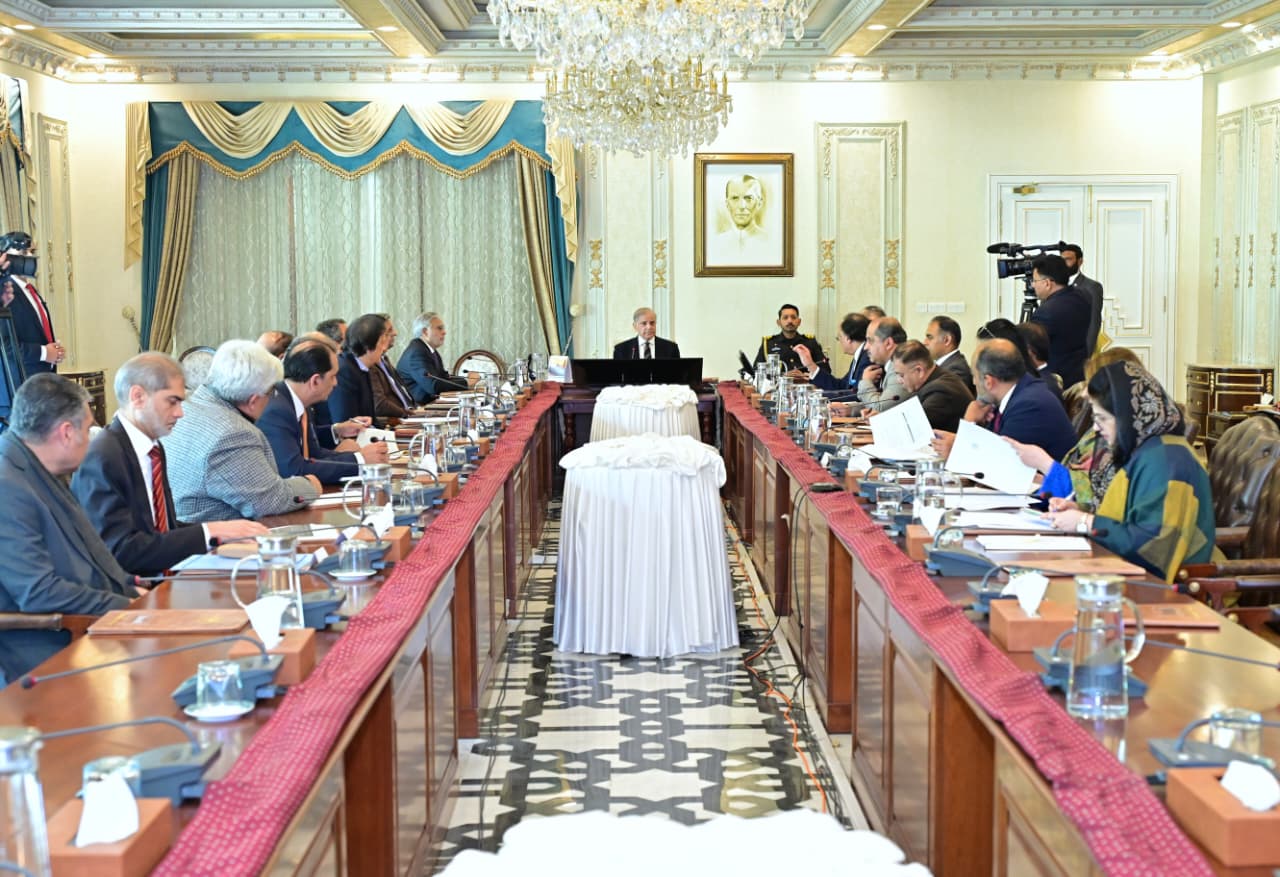 Prime Minister of Pakistan, Shehbaz Sharif (center) chairing a cabinet committee to review private Hajj policy 2027-2030 in Islamabad, Pakistan, on January 14, 2026. (Government of Pakistan)