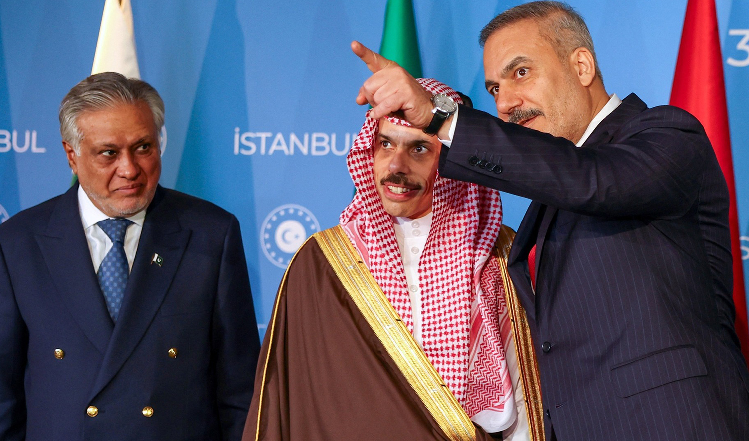 Turkish Foreign Minister Hakan FIdan (left), Saudi Foreign Minister Faisal bin Farhan (center) and Pakistani Foreign Minister Ishaq Dar attendig Coordination Meeting of Arab-Islamic Foreign Ministers on Gaza in Istanbul on November 3, 2025. (Pakistan Foreign MInistry/File)