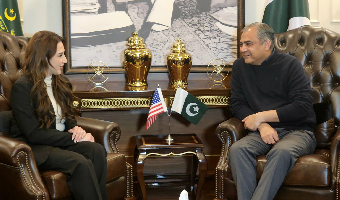 Pakistan’s Interior Minister Mohsin Naqvi meets US Chargé d’affaires Natalie Baker (left) in Islamabad on January 24, 2026. (Interior Ministry)