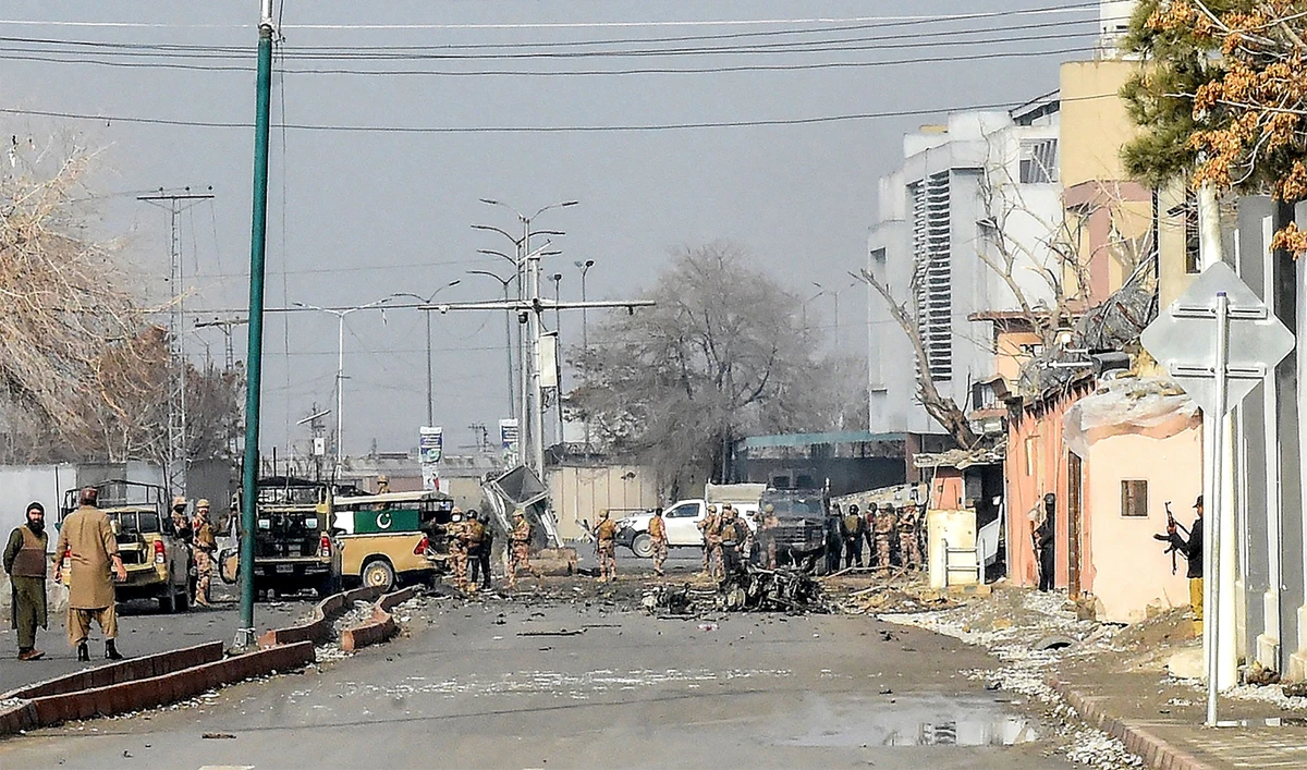 Security personnel inspect the blast site after an attack by Baloch separatists in Quetta on January 31, 2026. Ethnic Baloch separatists launched "coordinated" attacks across Pakistan's Balochistan province on January 31, killing at least four policemen, officials said, the latest violence in insurgency-hit southwest region. (AFP)