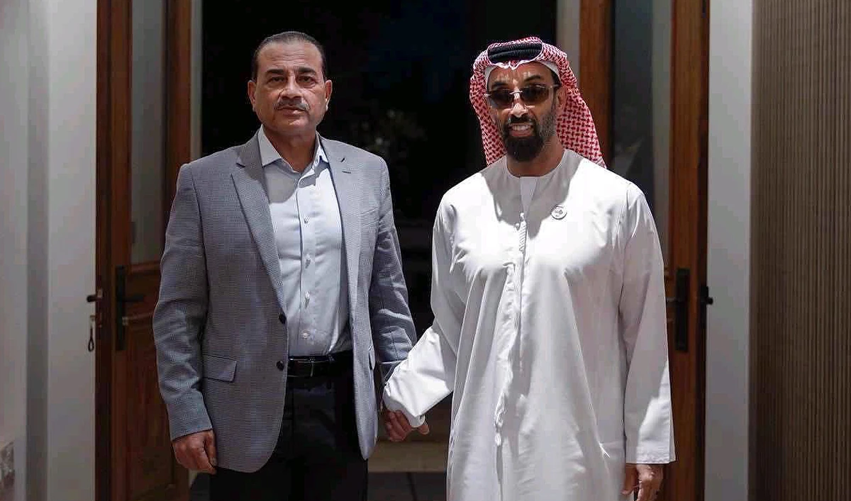 Pakistan’s Chief of Defence Forces, Field Marshal Asim Munir (left), meets UAE’s National Security Adviser Sheikh Tahnoon bin Zayed Al Nahyan (right) in Abu Dhabi on February 16, 2026. (ISPR)