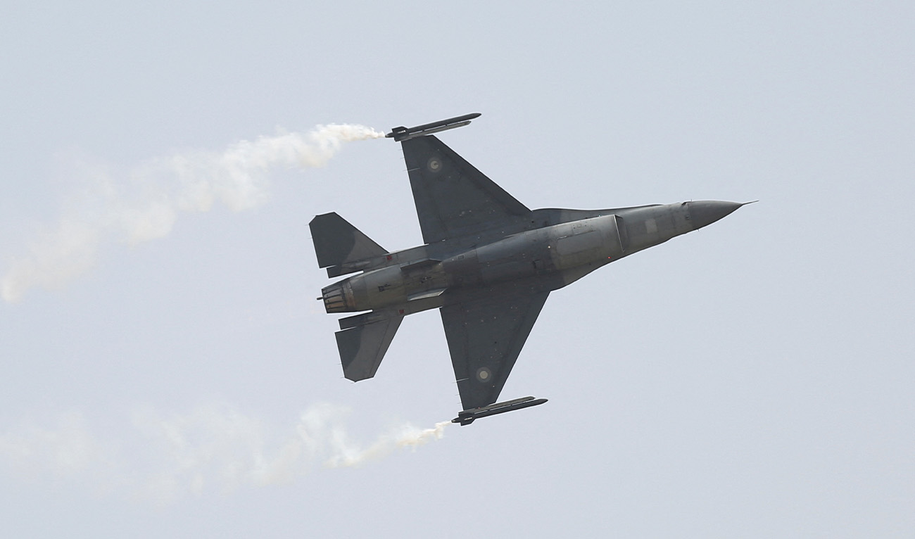 Pakistan Air Force (PAF) F-16 fighter jet performs during the Pakistan Day military parade in Islamabad, Pakistan, March 23, 2022. (Reuters/File)
