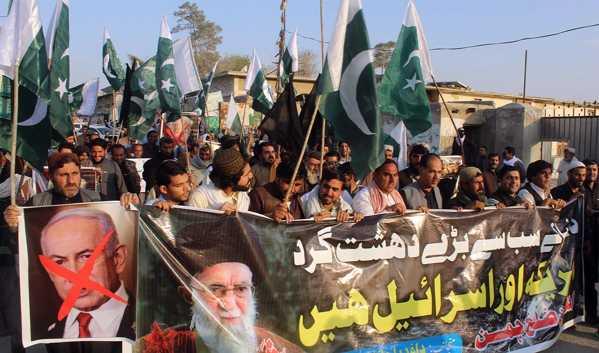 Pakistanis march during an anti-US-Israel protest after the death of Iran’s supreme leader Ayatollah Ali Khamenei, in Chaman district of Pakistan’s Balochistan province, on March 3, 2026. (AFP/File)