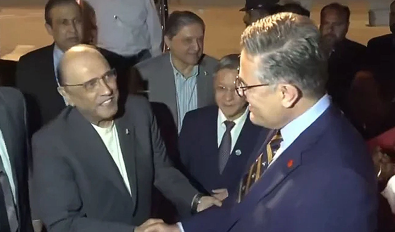 President Asif Ali Zardari receives a warm welcome upon his arrival in Changsu, China, on April 26, 2026. (Screengrab via X@PresOfPakistan)