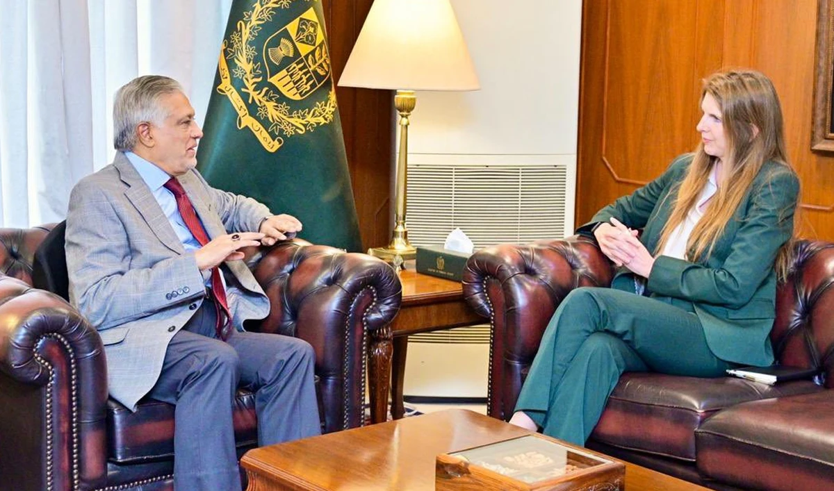 Pakistan’s Deputy Prime Minister and Foreign Minister Ishaq Dar speaks during a meeting with British High Commissioner Jane Marriott (right), in Islamabad, Pakistan, on April 22, 2026. (MOFA)