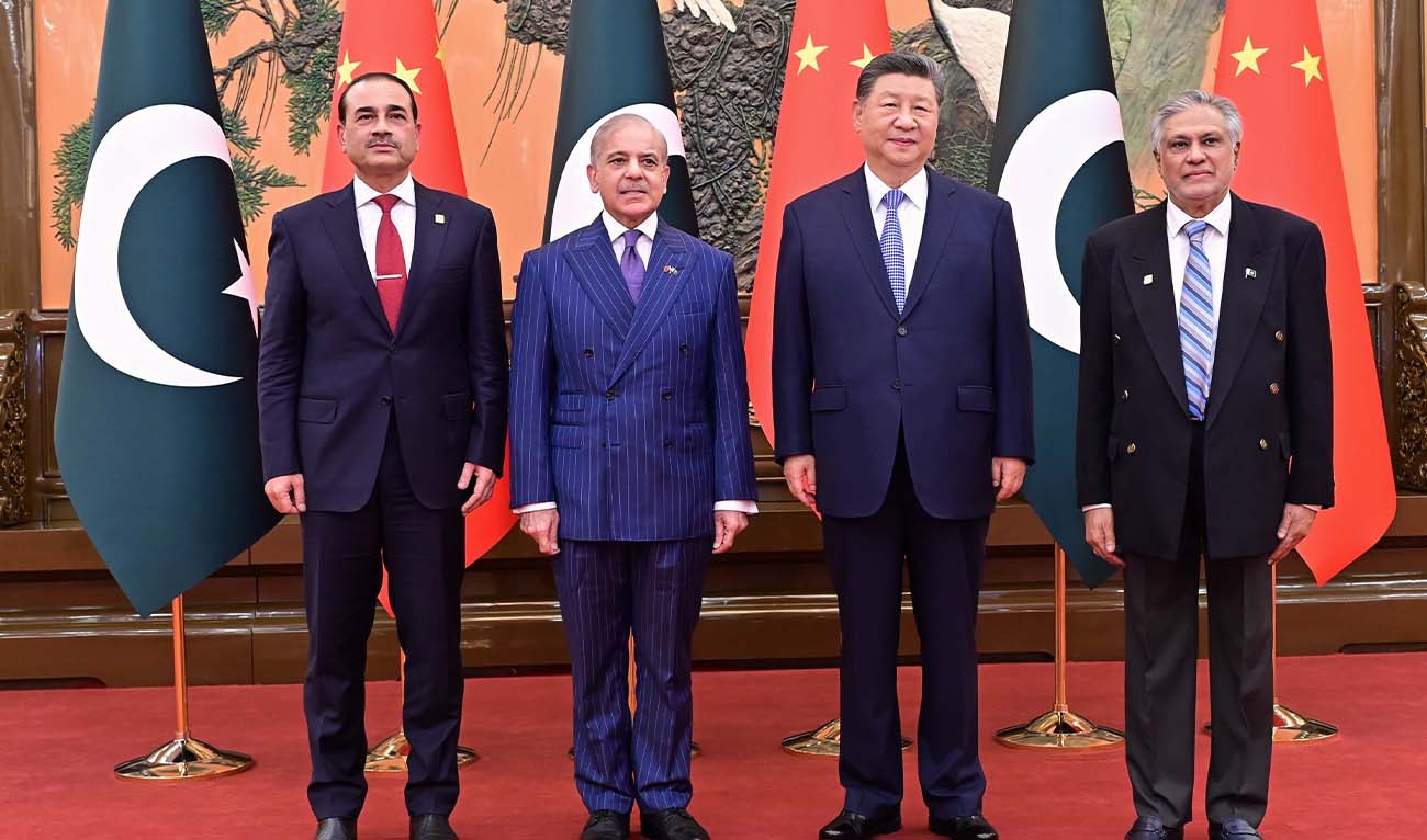 Pakistan Army Chief Field Marshal Asim Munir (L), Prime Minister Shehbaz Sharif (2nd L), Chinese President Xi Jinping (2nd R) and Pakistan Foreign Minister Ishaq Dar in Beijing, China, on MAy 25, 2026. (PMO)