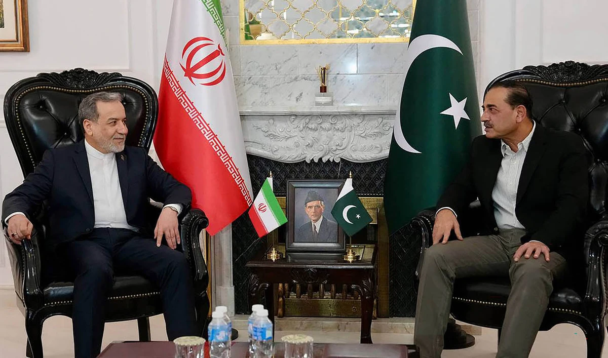 This handout photo released by the Iranian Foreign Ministry on April 25, 2026 shows Pakistan's Army Chief and Field Marshal Syed Asim Munir (R) meeting with Iran's Foreign Minister Abbas Araghchi upon his arrival in Islamabad. (AFP/ file)