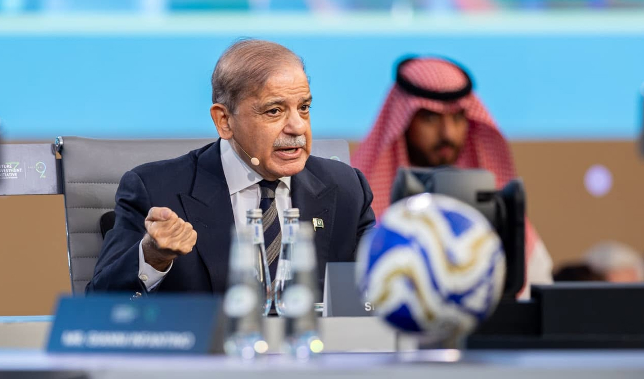 Prime Minister Muhammad Shehbaz Sharif speaks during the 9th Future Investment Initiative in Riyadh, Saudi Arabia, on October 28 2025. (PID/File)