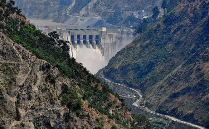 A photo of Kishanganga Hydroelectric Plant, which is part of a run-of-the-river hydroelectric scheme that is designed to divert water from the Kishanganga River (Neelum River in Pakistan) to a power plant in the Jhelum River basin. It will have an installed capacity of 330 MW. (Photo courtesy: ICIMOD)