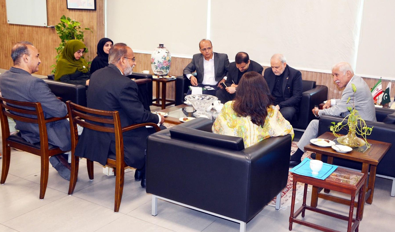 Pakistan’s Investment Minister Qaiser Ahmed Sheikh (right) meets Iranian Ambassador Reza Amiri Moghadam (second right) in Islamabad, Pakistan, on June 18, 2026. (PID)
