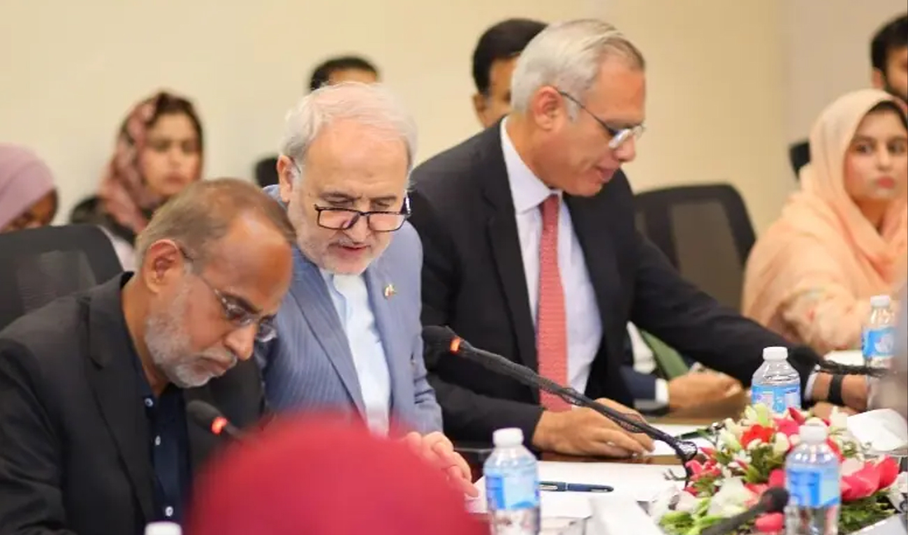 Iran’s Ambassador to Pakistan Reza Amiri Moghadam delivers a keynote address at a roundtable discussion organised by the Centre for International Strategic Studies. (@CISS_Islamabad)