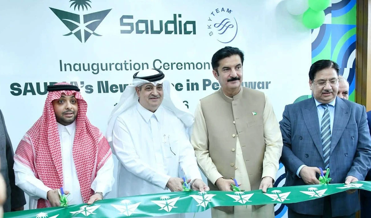 Khyber Pakhtunkhwa Governor Faisal Karim Kundi (second right) and Saudi Arabia’s Ambassador to Pakistan Nawaf bin Said Al-Malki (second left) inaugurate Saudia Airlines in Peshawar, Pakistan, on July 14, 2026. (Facebook/@GovernorKhyberPakhtunkhwa)
