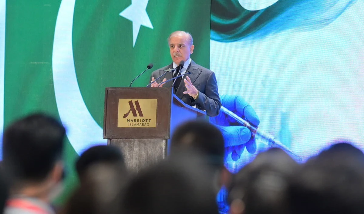 Prime Minister Shehbaz Sharif speaks at the Pakistan-China Pharmaceutical and Healthcare Business-to-Business Investment Conference in Islamabad, Pakistan, on July 17, 2026. (PID)