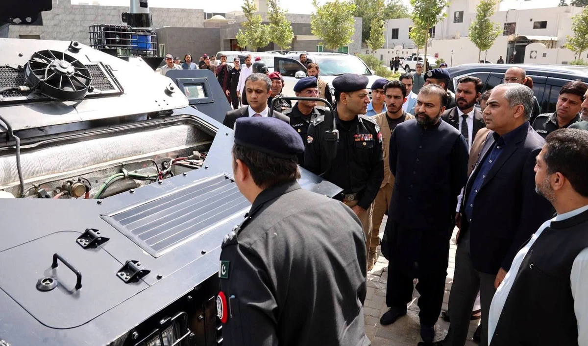 Officials brief Pakistan’s Interior Minister Mohsin Naqvi (second right) and Balochistan Chief Minister Mir Sarfraz Bugti (third right) in Quetta, Pakistan, on July 25, 2026. (Ministry of Interior)