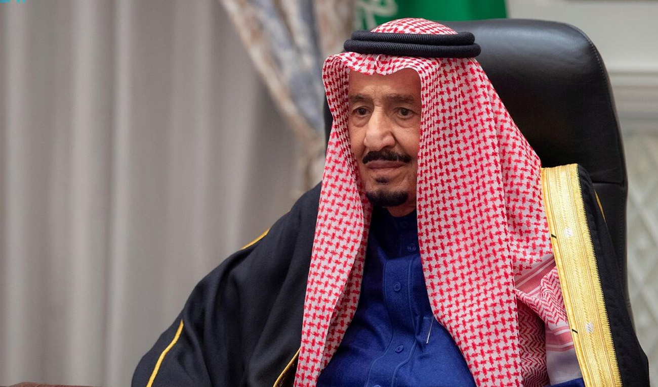 Saudi King Salman bin Abdulaziz addresses the kingdom's advisory Shura Council from his royal palace in Neom, Saudi Arabia, December 29, 2021, (Reuters/File)