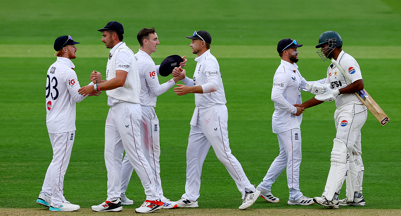 Members of England and Pakistan's test cricket team shake hands after match in London, England on August 30, 2026. (Reuters)