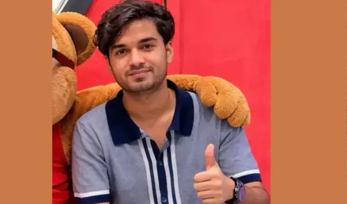 The file picture of Mir Raza Ali, a 25-year-old business owner whose body was found in bushes in Karachi's Gulistan-i-Jauhar on July 29. (Instagram/Wafflix)