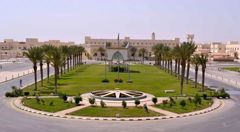جامعة الطائف تحوّل الدراسة "عن بُعد" بسبب الحالة الجوية