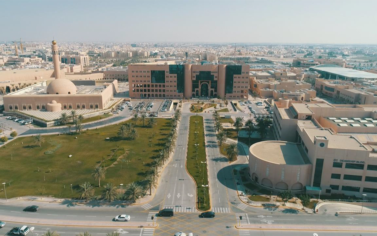 جامعة الملك فيصل تحقق إنجازًا عالميًا في الاستدامة