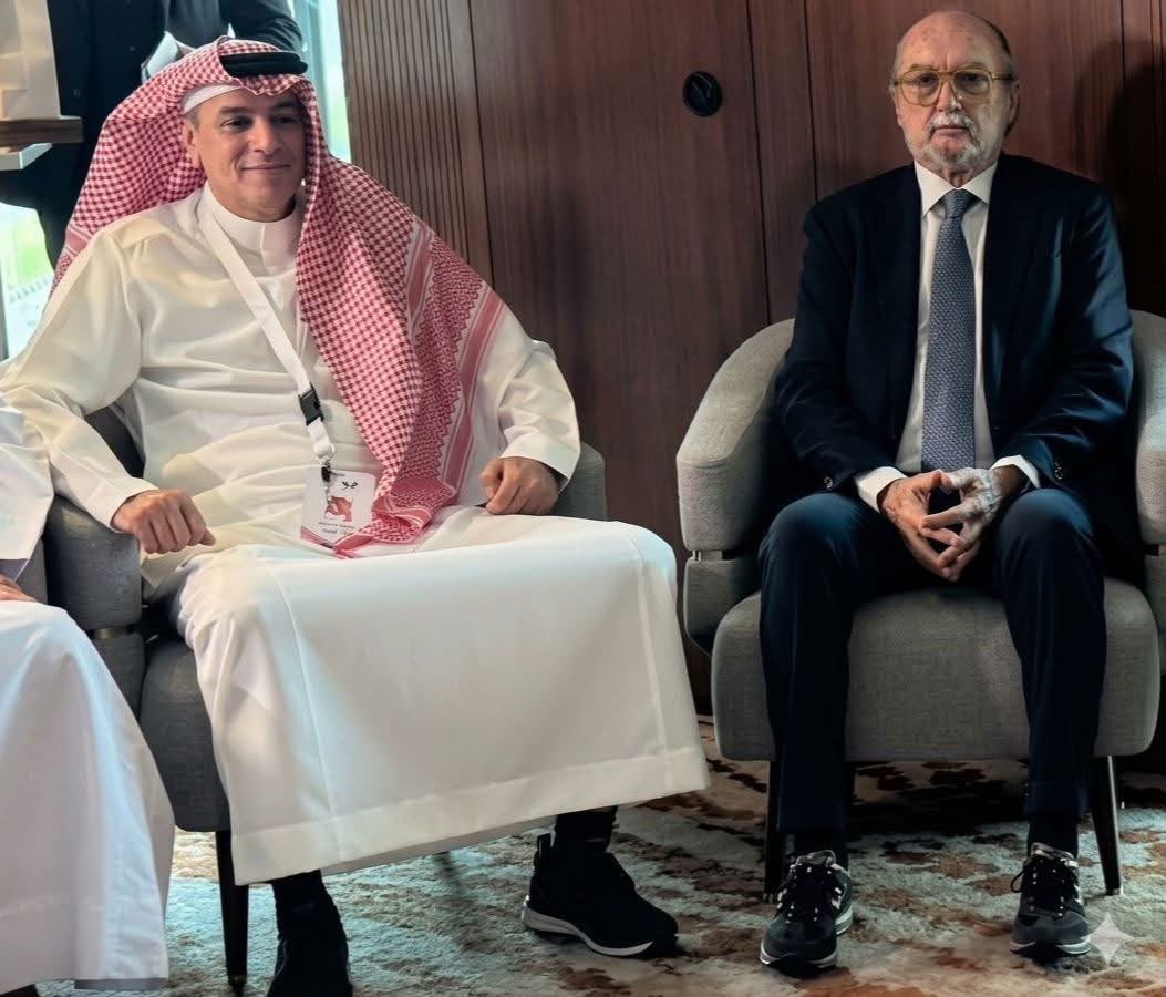 العربي للصحافة الرياضية يطلق برنامجه التدريبي للشباب في جدة