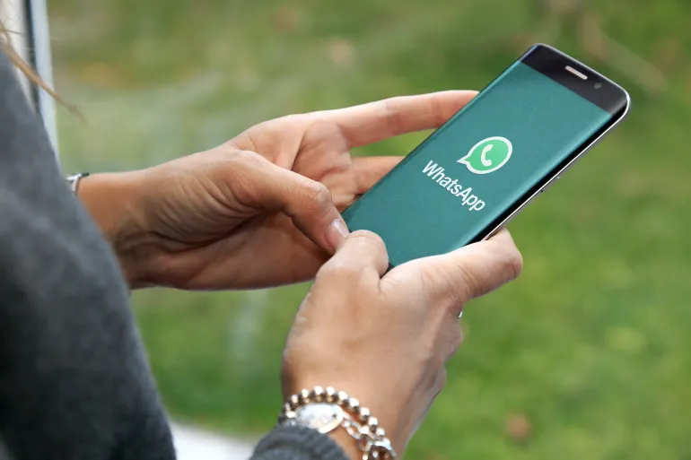 "واتساب" تمنع دخول أنظمة التشغيل القديمة بإجراء أمني