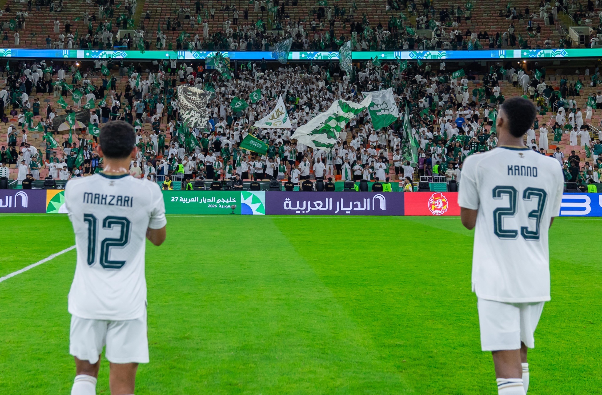 مجلس جمهور المنتخب السعودي يفاجئ عشاق الأخضر قبل مواجهة العراق